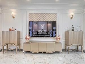 NHỈNH 25 TỶ CÓ NGAY NHÀ 4 TẦNG, Ô TÔ ĐỖ CỬA MẶT PHỐ LÁNG HẠ TRUNG TÂM ĐỐNG ĐA