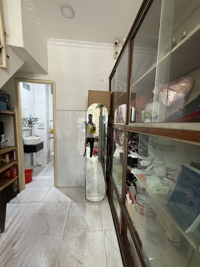 Nhà mặt tiền Trường Sa - Phú Nhuận