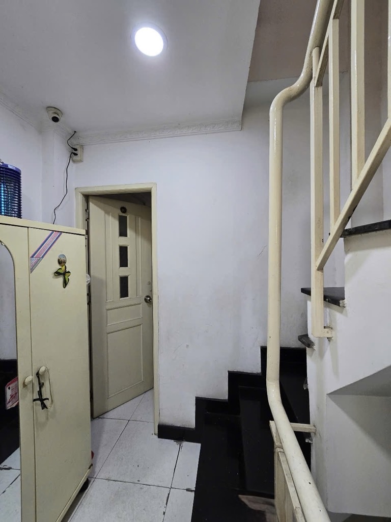 Nhà mặt tiền Trường Sa - Phú Nhuận