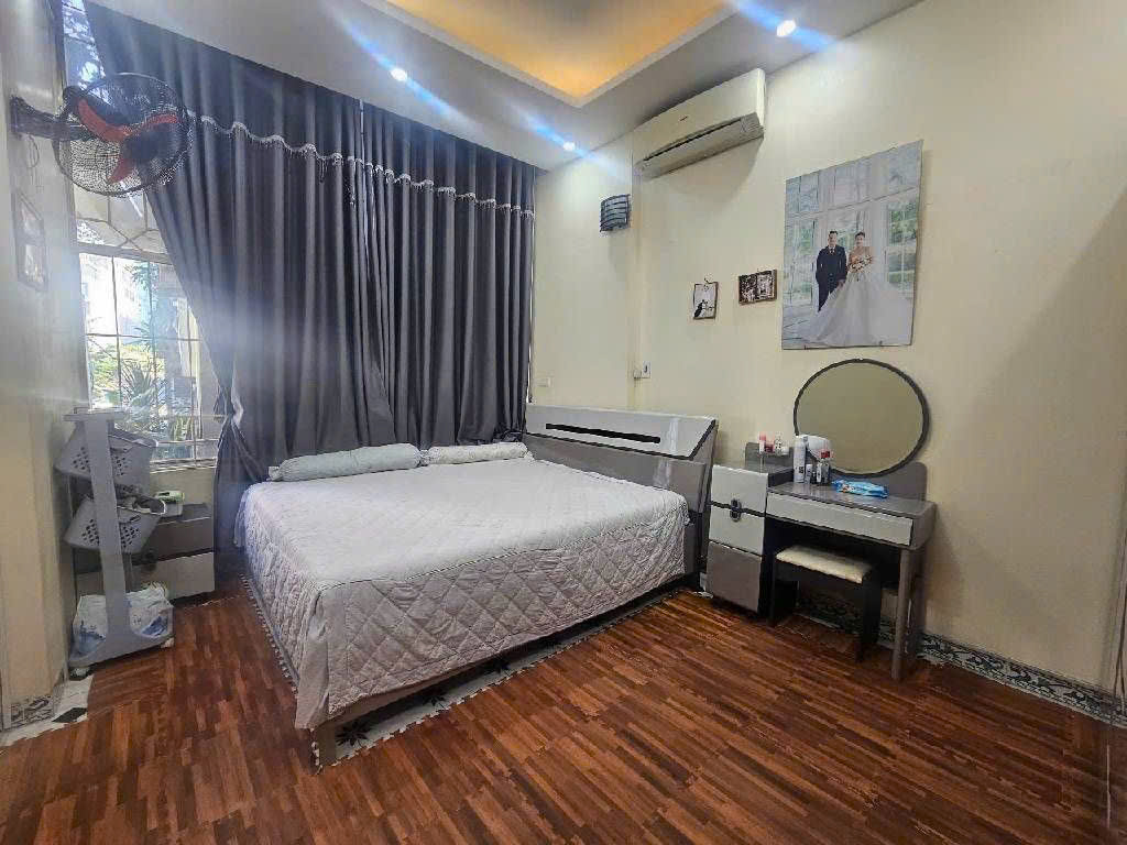 NHÀ THANH XUÂN, Ô TÔ TRÁNH 34M2 4 TẦNG, KHU PHÂN LÔ CHỈ 11,5 TỶ