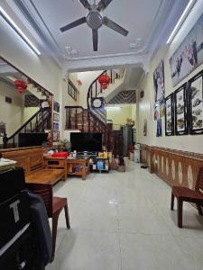 NHÀ THANH XUÂN, Ô TÔ TRÁNH 34M2 4 TẦNG, KHU PHÂN LÔ CHỈ 11,5 TỶ