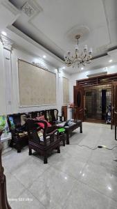 NHÀ MỚI TINH  OTO ĐỖ CỔNG  SỔ VUÔNG ĐẸP A4