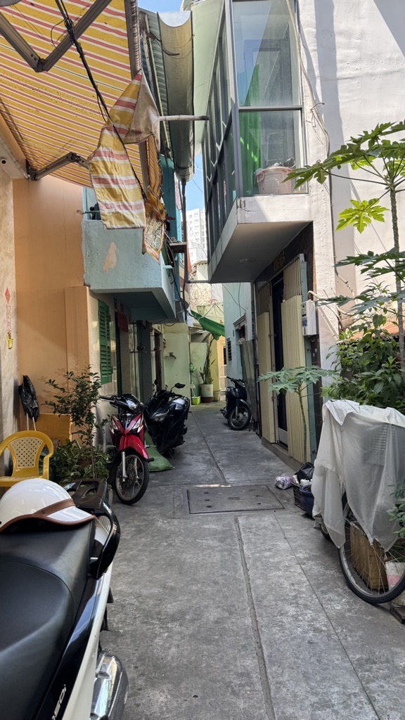 MẶT TIỀN KÊNH TÂN HÓA - 45M2 - 4 TẦNG - NỞ HẬU - CÓ LỀ 3M - CHỈ 8.X TỶ