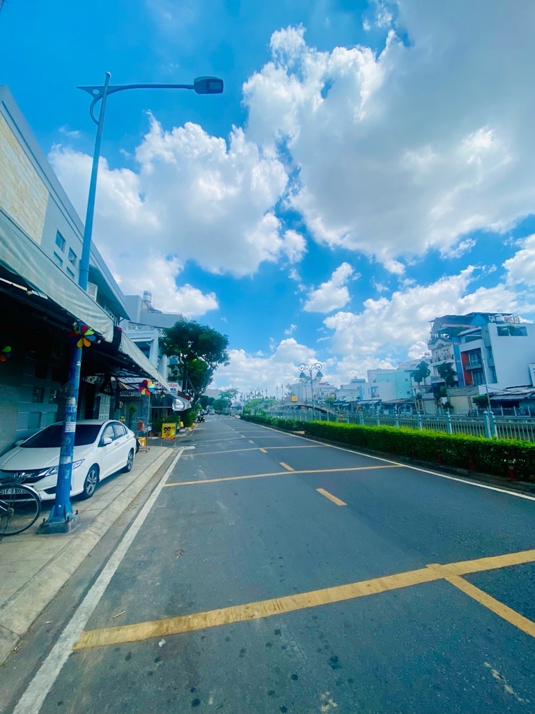 MẶT TIỀN KÊNH TÂN HÓA - 45M2 - 4 TẦNG - NỞ HẬU - CÓ LỀ 3M - CHỈ 8.X TỶ