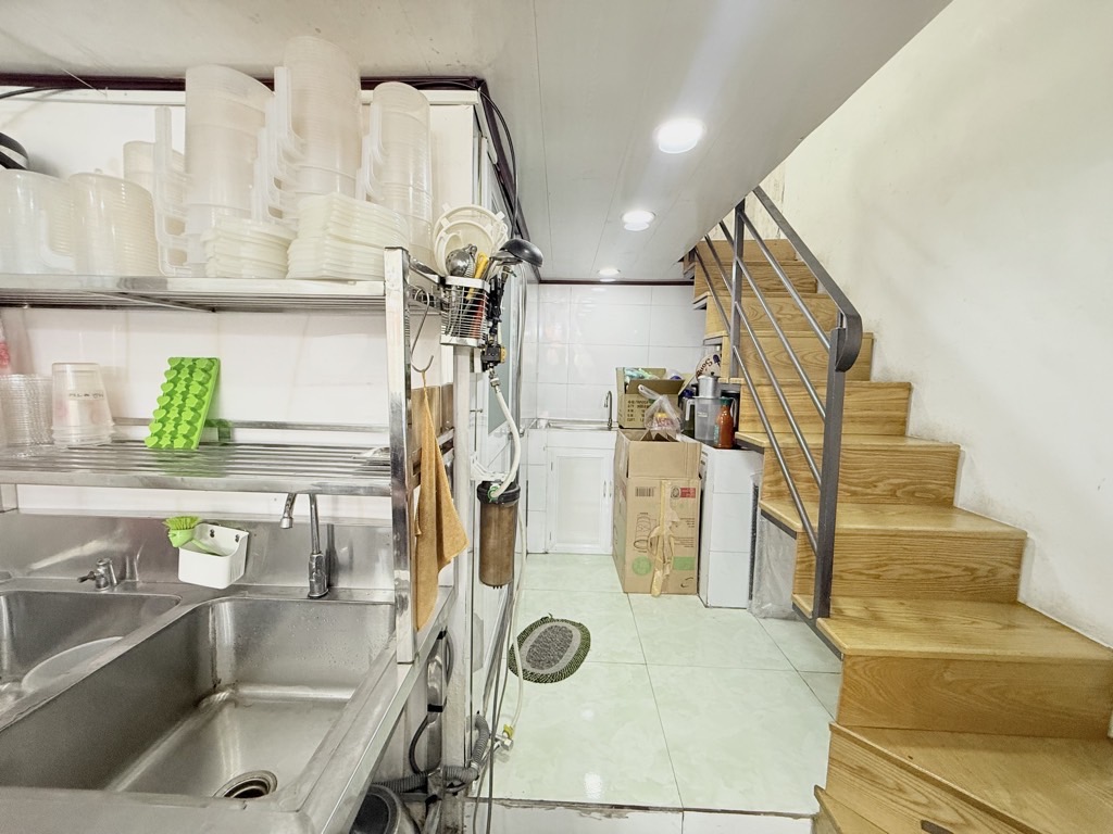 Nhà mặt tiền kinh doanh Trung tâm quận 10