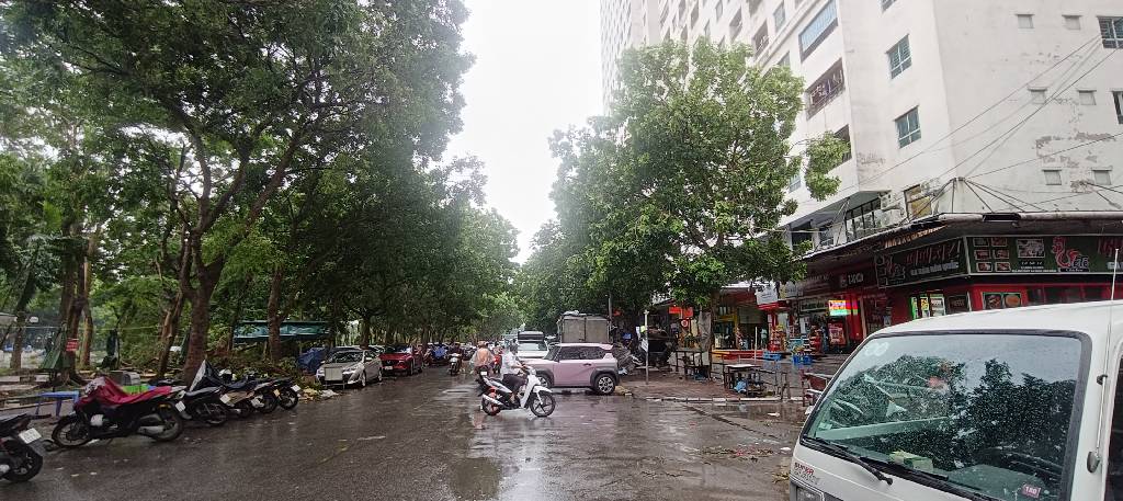 BÁN KIOT HH LINH ĐÀM NƠI ĐÔNG DÂN NHẤT THỦ ĐÔ