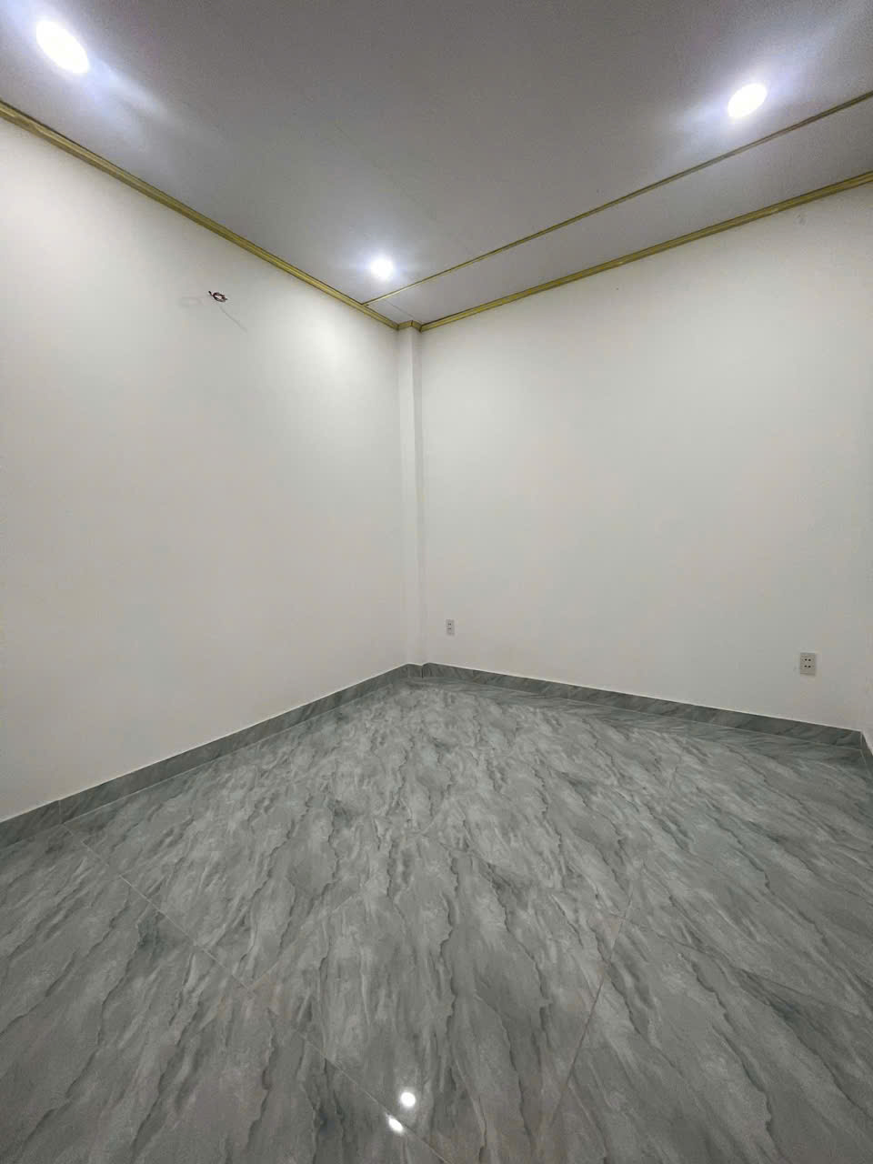 NHÀ ĐẸP - KIÊN CỐ VÀO Ở NGAY ĐÓN TẾT