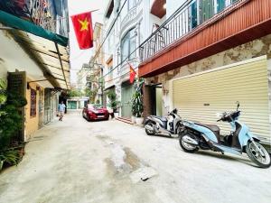 Bán nhà phân lô Ngọc Hồi