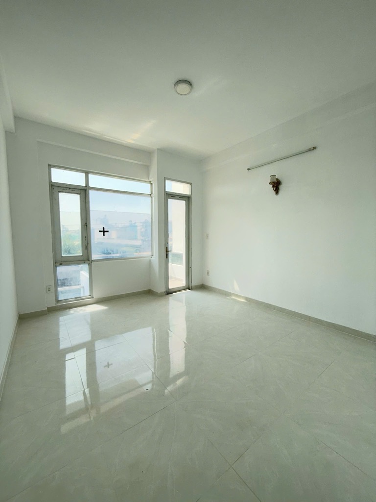 NHÀ 4 TẦNG 52M - TÂN KỲ TÂN QUÝ -  7 TỶ THƯƠNG LƯỢNG - CÓ SÂN MÁI CHE 10M - ĐANG CHO THUÊ 20TR/THÁNG