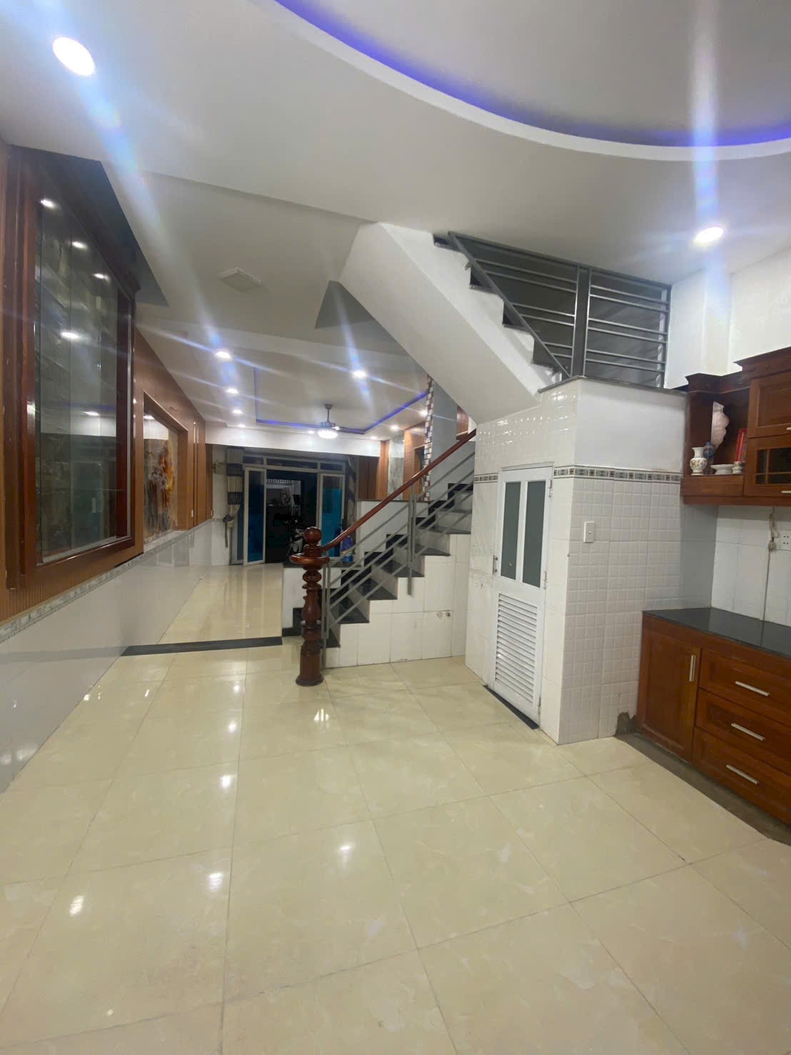 Nhà 4 tầng, 4,5x14  Đối diện công viên Hồ Trái Tim - Bình Tân Hẻm 7m, tiện ích ngập tràn Nhà đẹp ở ngay, chỉ nhỉnh 5Đ