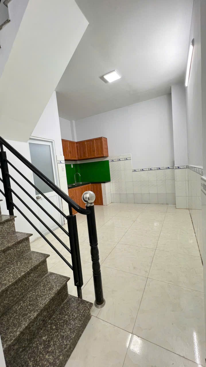 BÌNH TÂN. 4 TẦNG BTCT. L-KHU 5-6 . 40m2 . SHR VUÔNG VỨC. H CÔNG ĐỦ. CHỈ 3,6Đ