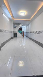 CHỈ 4,8 Đ. NHÀ GÓC Ở NGAY . SHR . 2T . 6x13 . 4PN (1PN TRỆT) . TỌA LẠC NGAY NGUYỄN THỊ TÚ . HẺM XE HƠI