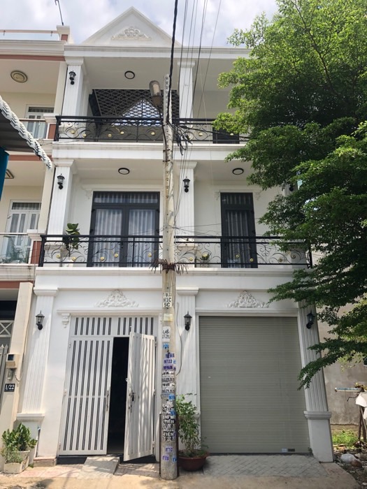 HẺM XE TẢI THÔNG, KHU BIỆT THỰ - NHÀ NỘI THẤT ĐẸP - Ô TÔ NGỦ TRONG NHÀ