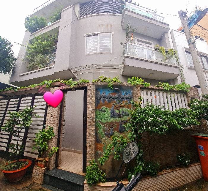 NHÀ HẺM OTO RA VÀO THOẢI MÁI, OTO ĐẬU TRƯỚC NHÀ, CHỈ VIỆC XÁCH VALI VÀO LÀ Ở - GẦN UBNN PHƯỜNG TAM BÌNH