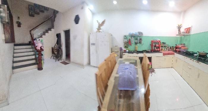 NHÀ HẺM OTO RA VÀO THOẢI MÁI, OTO ĐẬU TRƯỚC NHÀ, CHỈ VIỆC XÁCH VALI VÀO LÀ Ở - GẦN UBNN PHƯỜNG TAM BÌNH