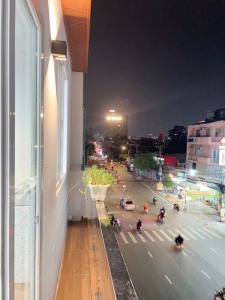 NHÀ MỚI, DỄ CHO THUÊ, ĐINH BỘ LĨNH