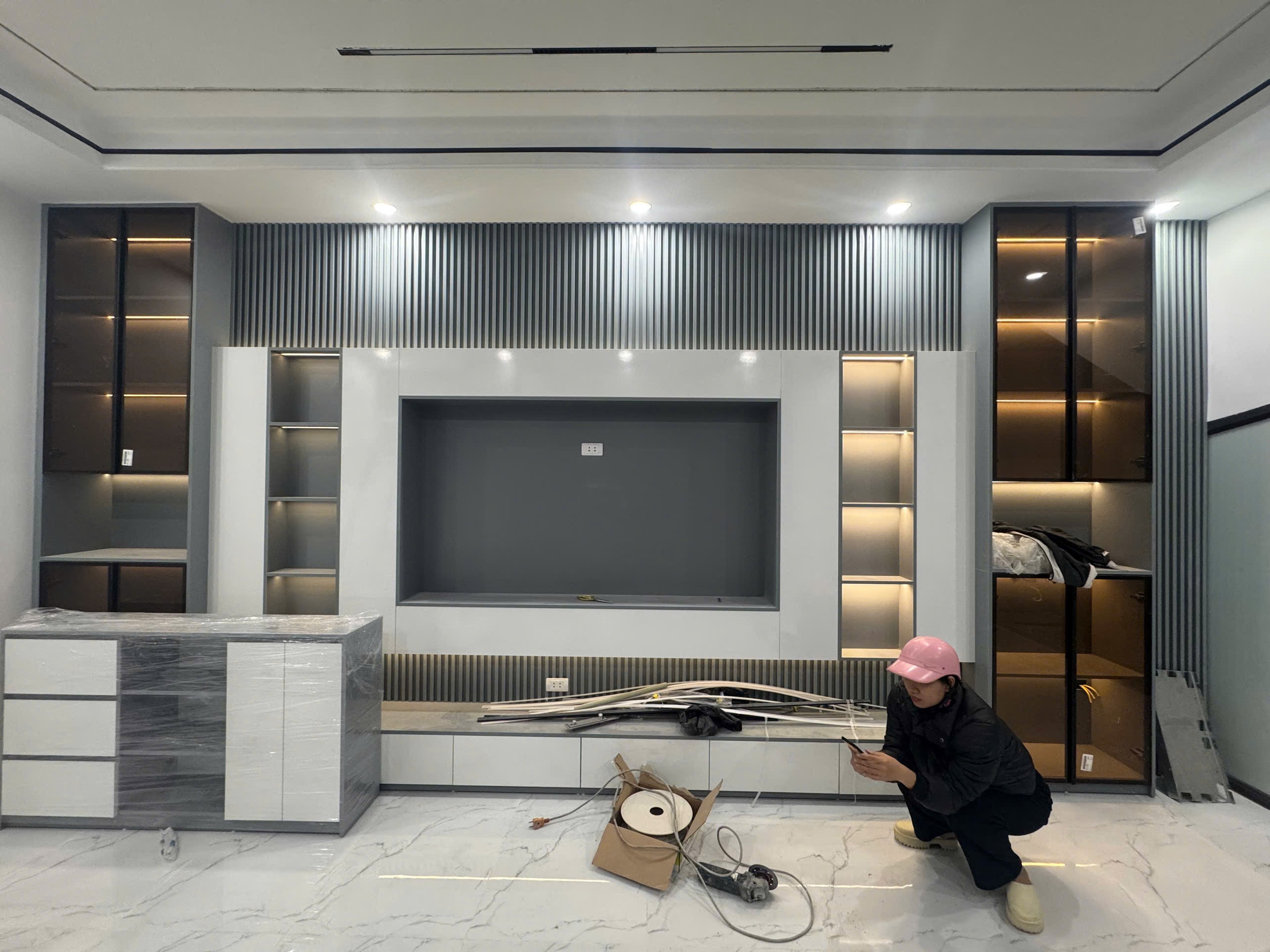 Bán nhà trung tâm Hoài Đức, 6 tầng thang máy, gara ôtô ngủ trong nhà, đầu tư kinh doanh đỉnh chỉ 12,9 tỷ