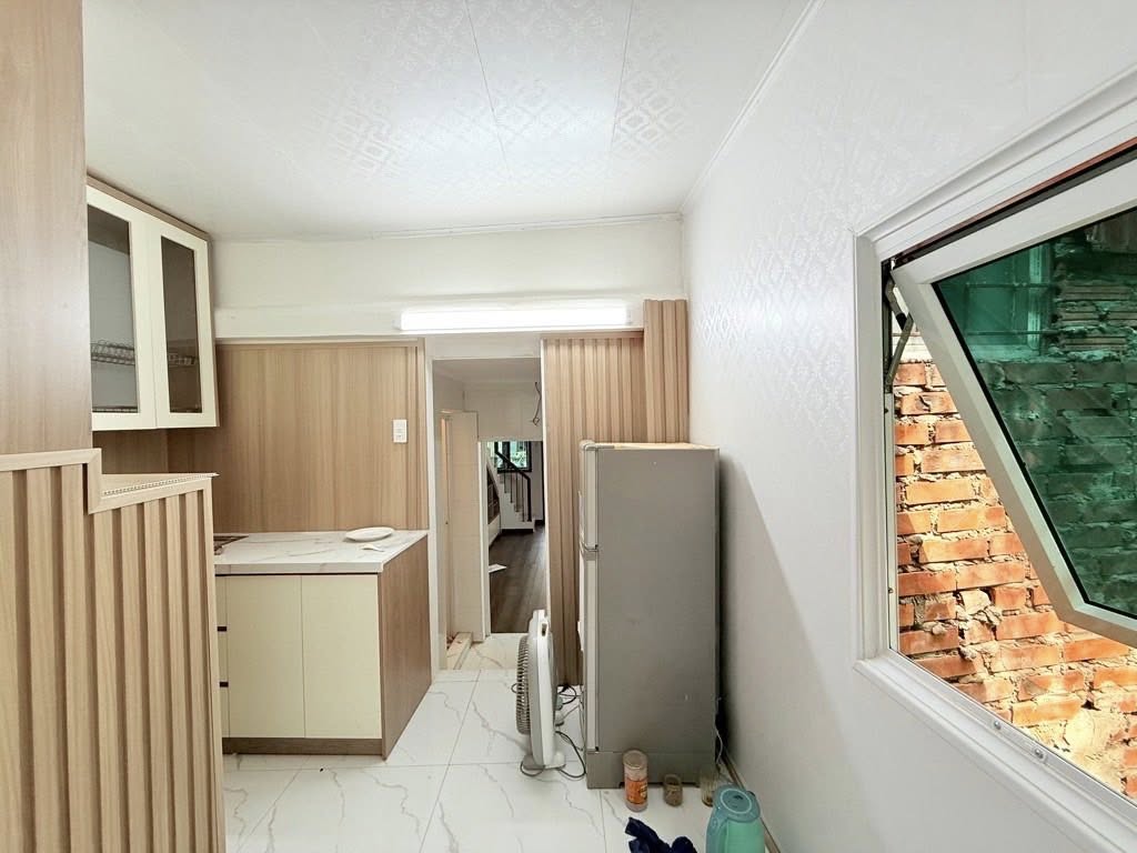 CĂN HỘ TẬP THỂ MỚI ĐẸP SIÊU HIẾM KHU CẦU GIẤY