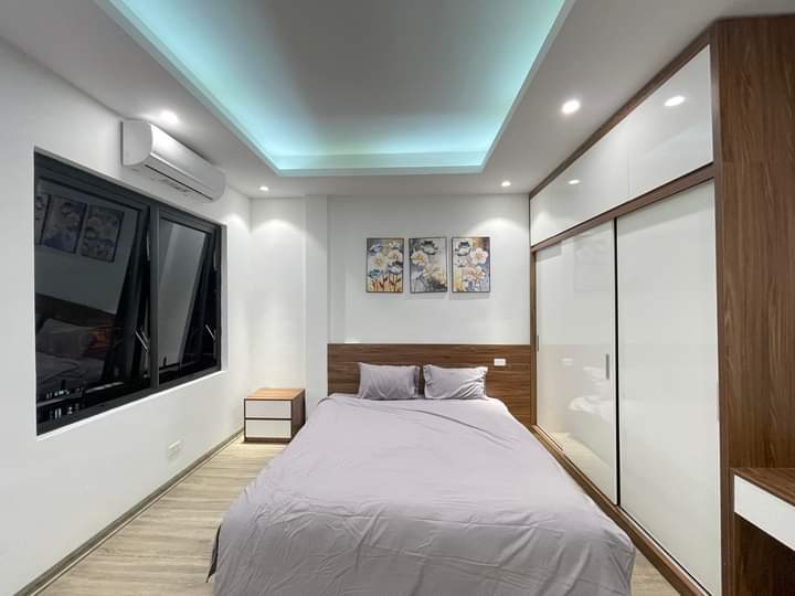 BÁN NHÀ PHỐ HỒNG MAI  - Ô TÔ ĐỖ CỬA, NHÀ THOÁNG SÁNG – HIẾM NHÀ BÁN