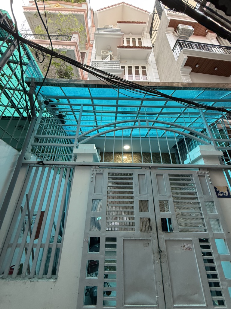 NHÀ ĐẸP PHỐ BẠCH MAI – TRUNG TÂM HAI BÀ TRƯNG – Ô CHỜ THANG MÁY – 2 THOÁNG