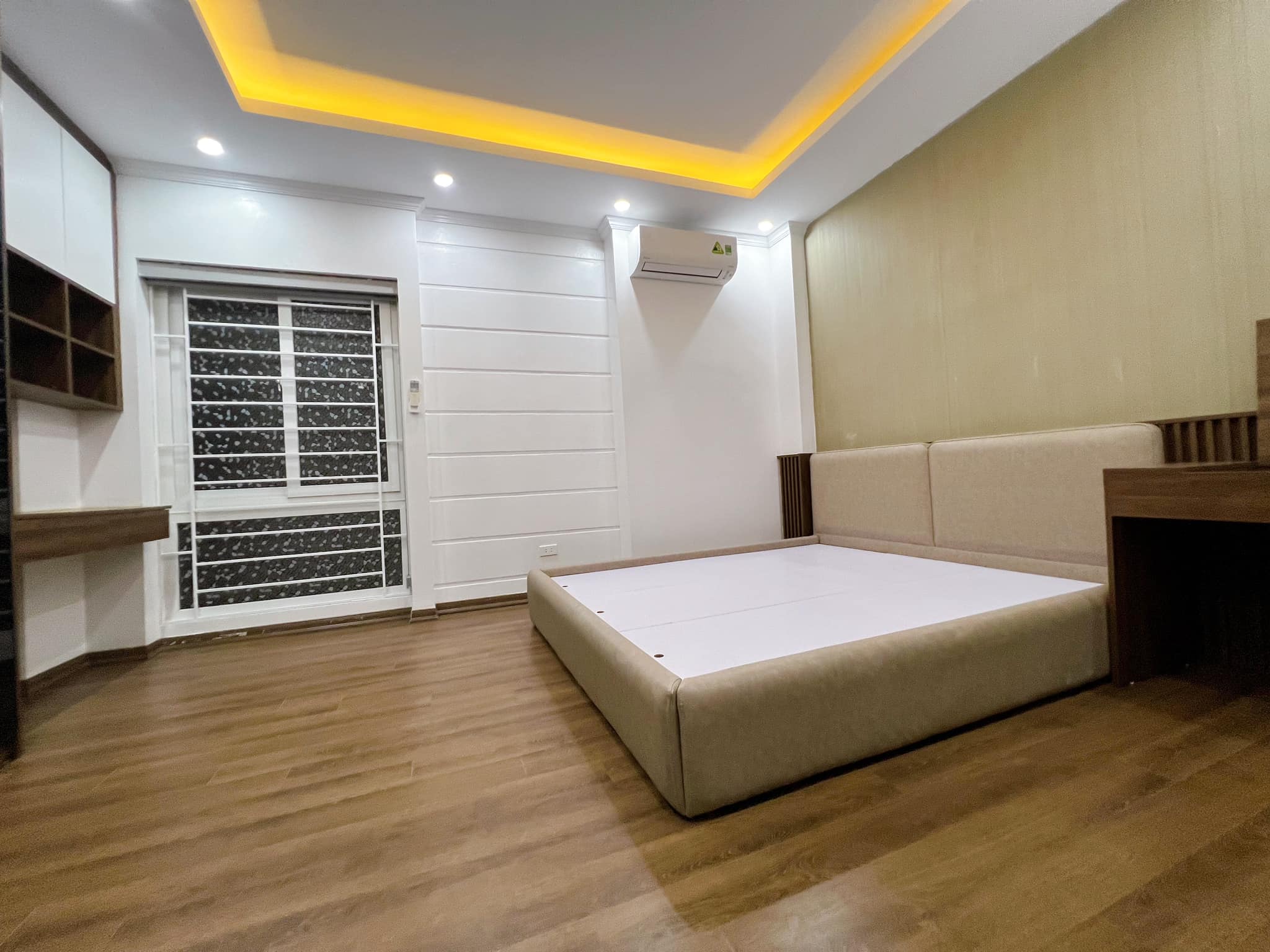 BÁN NHANH NHÀ ĐẠI CỒ VIỆT – 6 TẦNG – 4 NGỦ – CHỈ 9.2 TỶ