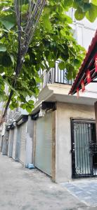 Bán nhà mặt phố Nguyễn Đức Cảnh 48m2 , ace mua để ở hay kinh doanh đều hợp lý .  LÔ GÓC - KINH DOANH