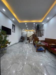 Vĩnh Ninh , Vĩnh Quỳnh Lô Góc 60m2 chỉ 5,95 Tỷ