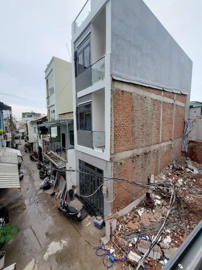 NHÀ MỚI XINH XẮN TT BÌNH THẠNH GIÁP Q1 - 3 TẦNG CÔNG NĂNG ĐẦY ĐỦ - CHỦ THIỆN CHÍ BÁN