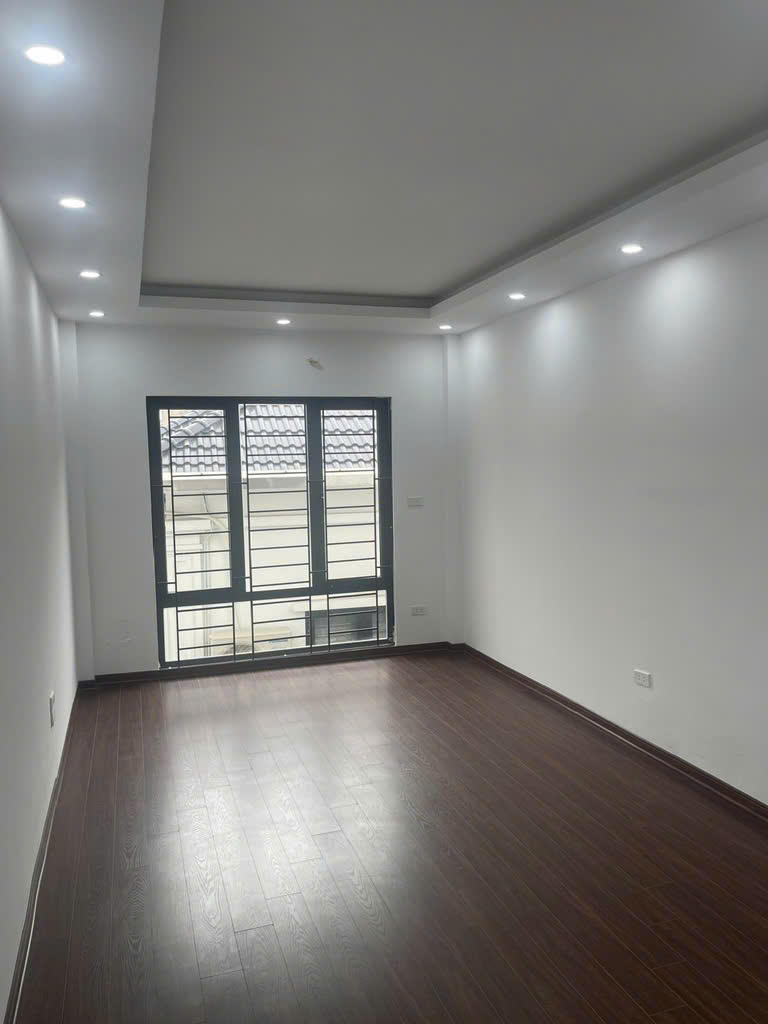 BÁN NHÀ QUANG TRUNG HÀ ĐÔNG. Ô TÔ ĐỖ CỬA GIÁ CHỈ NHỈNH 6T