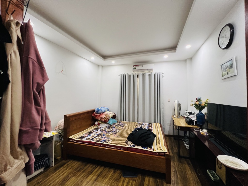 NHÀ 5 TẦNG NHÀ ĐẸP PHƯỜNG YÊN NGHĨA - KINH DOANH NHỎ