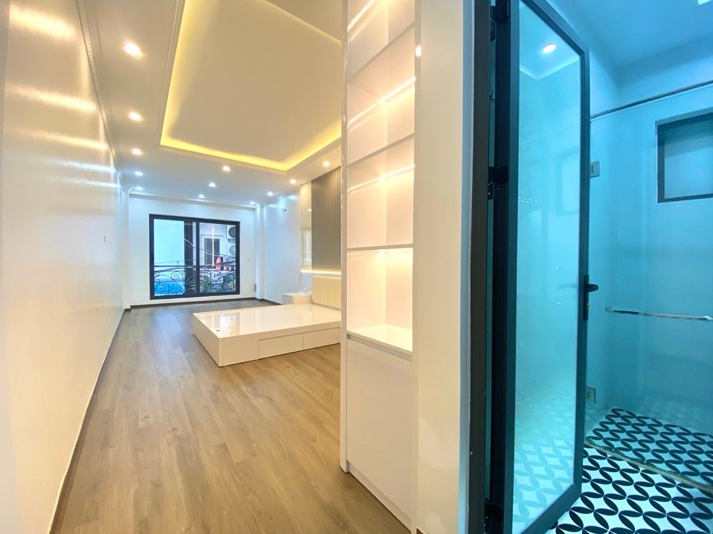 Nhà Mặt Phố Cầu Giấy Kinh Doanh