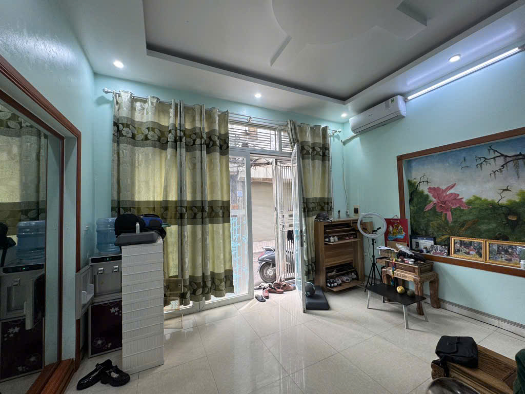 NHÀ ĐẸP - NGÕ THÔNG - Ô TÔ ĐỖ CỬA - KINH DOANH TỐT