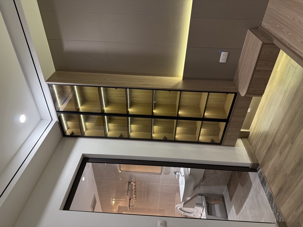 BÁN NHÀ TRUNG TÂM PHỐ VIỆT HƯNG - 5 TẦNG - NHÀ ĐẸP LUNG LINH - SỔ HỒNG CHÍNH CHỦ - VÀO Ở NGAY