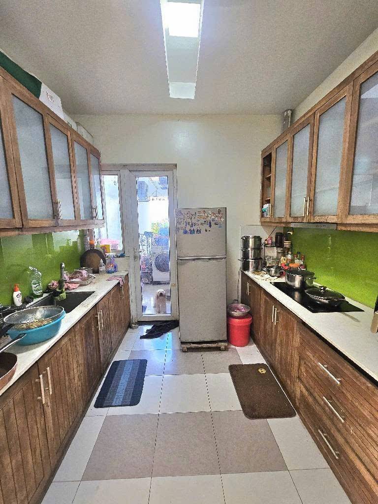 Trung tâm KDT Việt Hưng - Căn góc - cạnh trường Marie Curie - cạnh TTVH quận LB - ví trí đắc địa