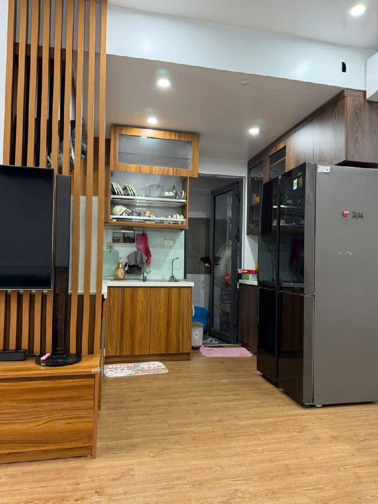 NHÀ ĐẸP Ở LUÔN- CĂN 2N- TẶNG FULL NỘI THẤT-TẦNG TRUNG, VIEW NỘI KHU-GẦN AEON, VINHOME- Ở CỰC SƯỚNG