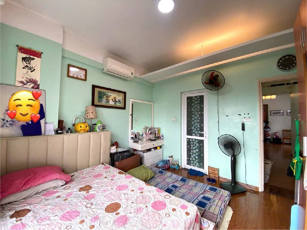 Trung tâm KDT Việt Hưng - Căn góc - cạnh trường Marie Curie - cạnh TTVH quận LB - Vị trí đắc địa