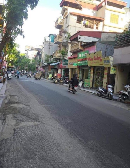 BÁN 121M ĐẤT MẶT ĐƯỜNG 3 MẶT THOÁNG - PHƯỜNG VIỆT HƯNG - XÂY TÒA VP, KHÁCH SẠN SIÊU LỢI NHUẬN