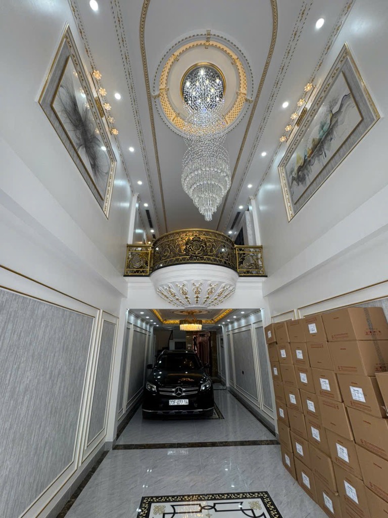 NHÀ ĐẸP 8 TẦNG x 65M MỚI XÂY - CUNG ĐIỆN THU NHỎ - PHÚC ĐỒNG - LONG BIÊN - 2 Ô TÔ VÀO NHÀ