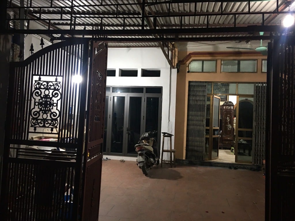 nhà đẹp giá rẻ ô tô đỗ cửa