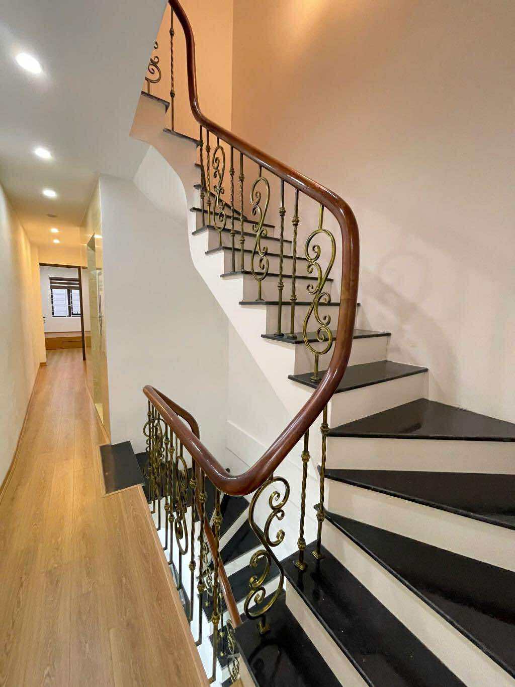 Bán nhà đẹp tại an khánh