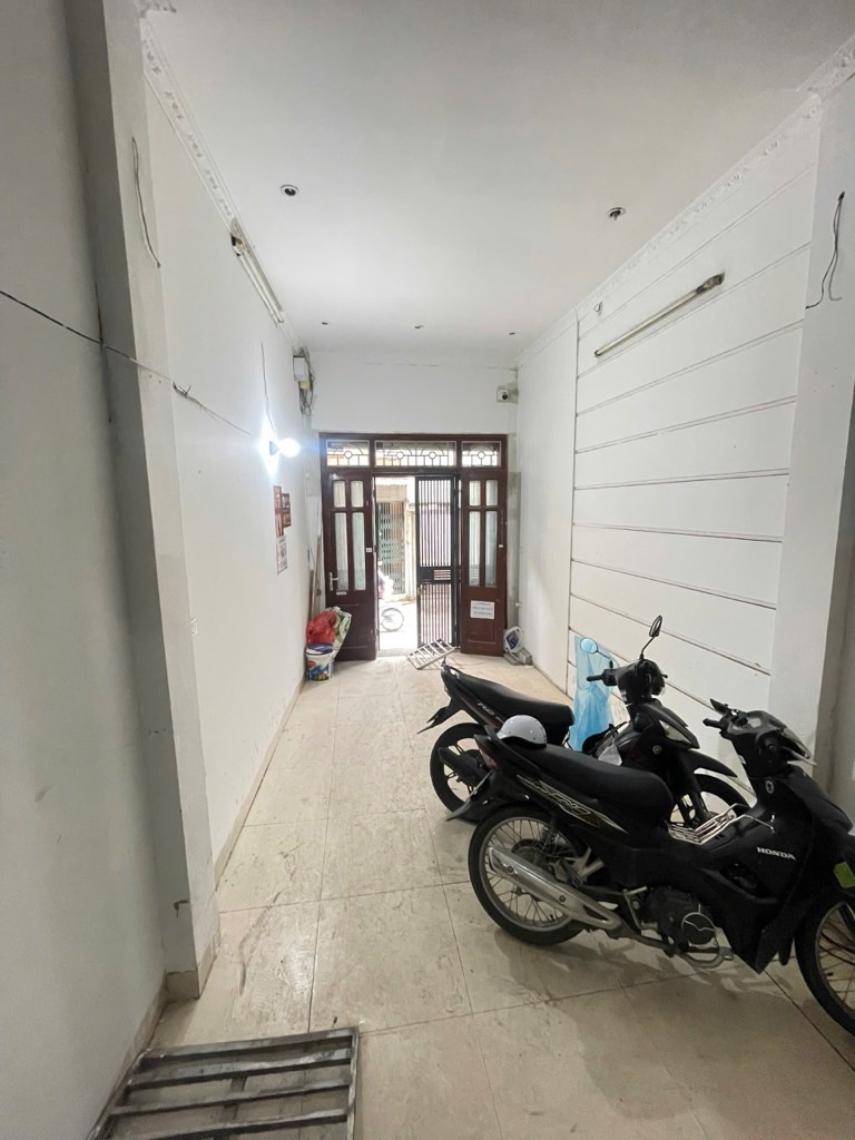 BÁN NHÀ THANH XUÂN- MẶT NGÕ TO - TIỆN ÍCH NGẬP TRÀN