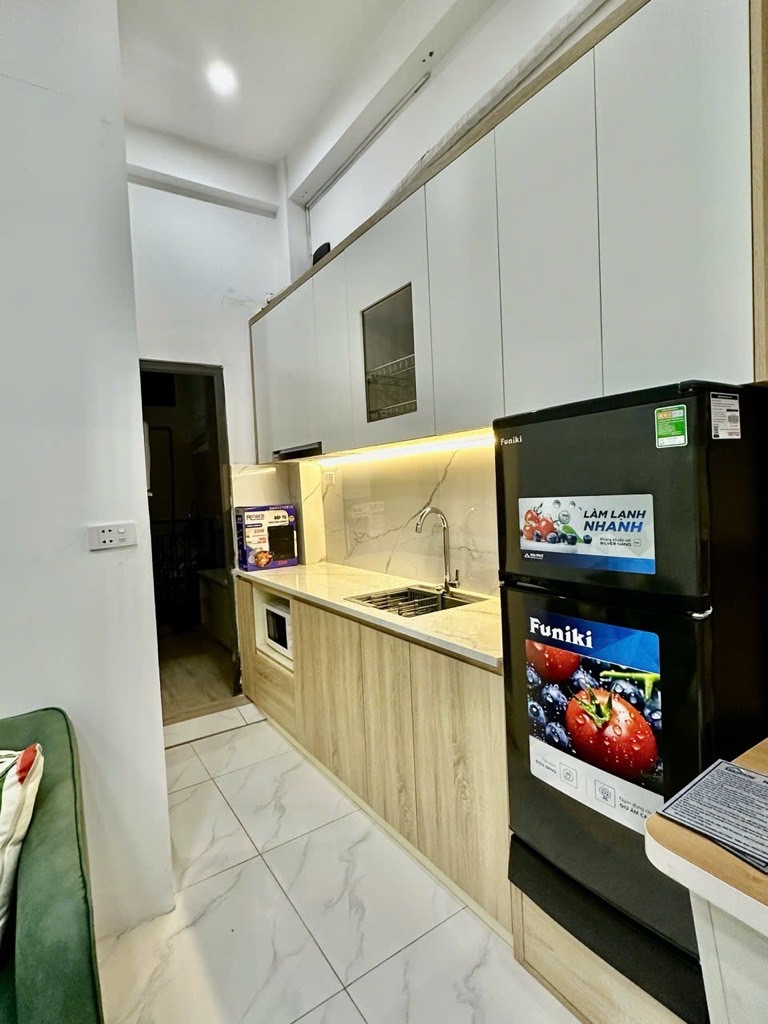 BÁN CCMN 7 TẦNG 21 PHÒNG MỚI ĐẸP