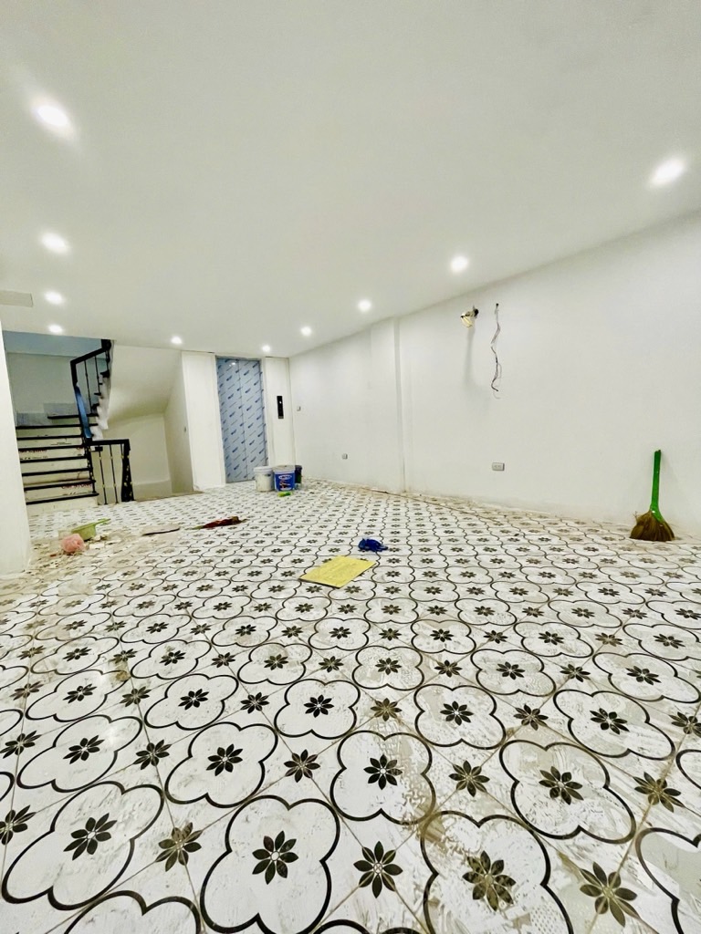 NHÀ MẶT PHỐ BÙI XƯƠNG TRẠCH, NHÀ MỚI SANG SỊN NỮ HOÀNG ĐẸP