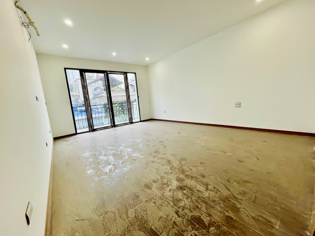 NHÀ MẶT PHỐ BÙI XƯƠNG TRẠCH, NHÀ MỚI SANG SỊN NỮ HOÀNG ĐẸP