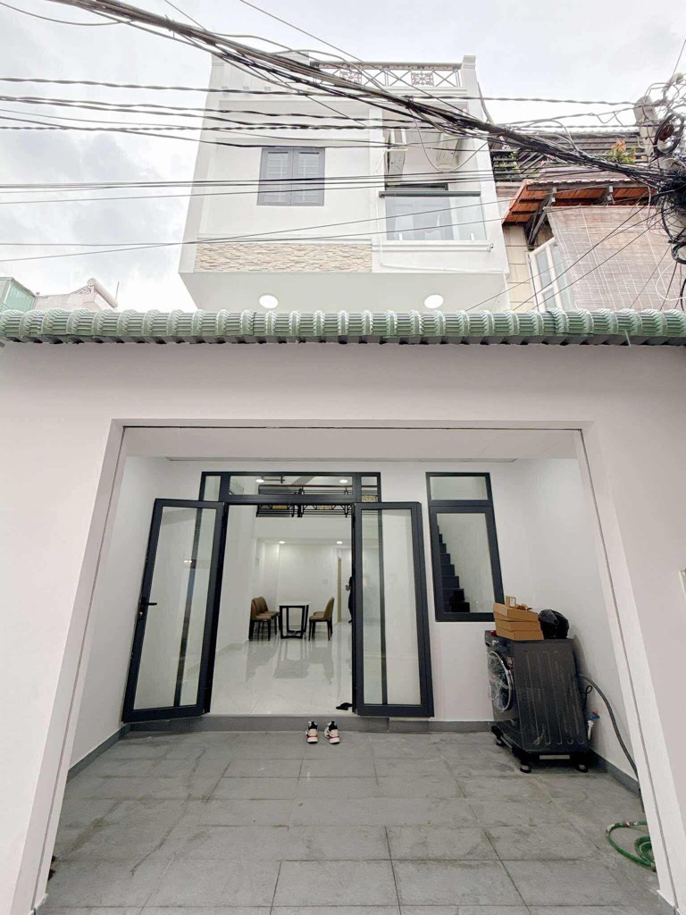 Huỳnh Tấn Phát, 3 tầng, 54 m2 (4.5x12)