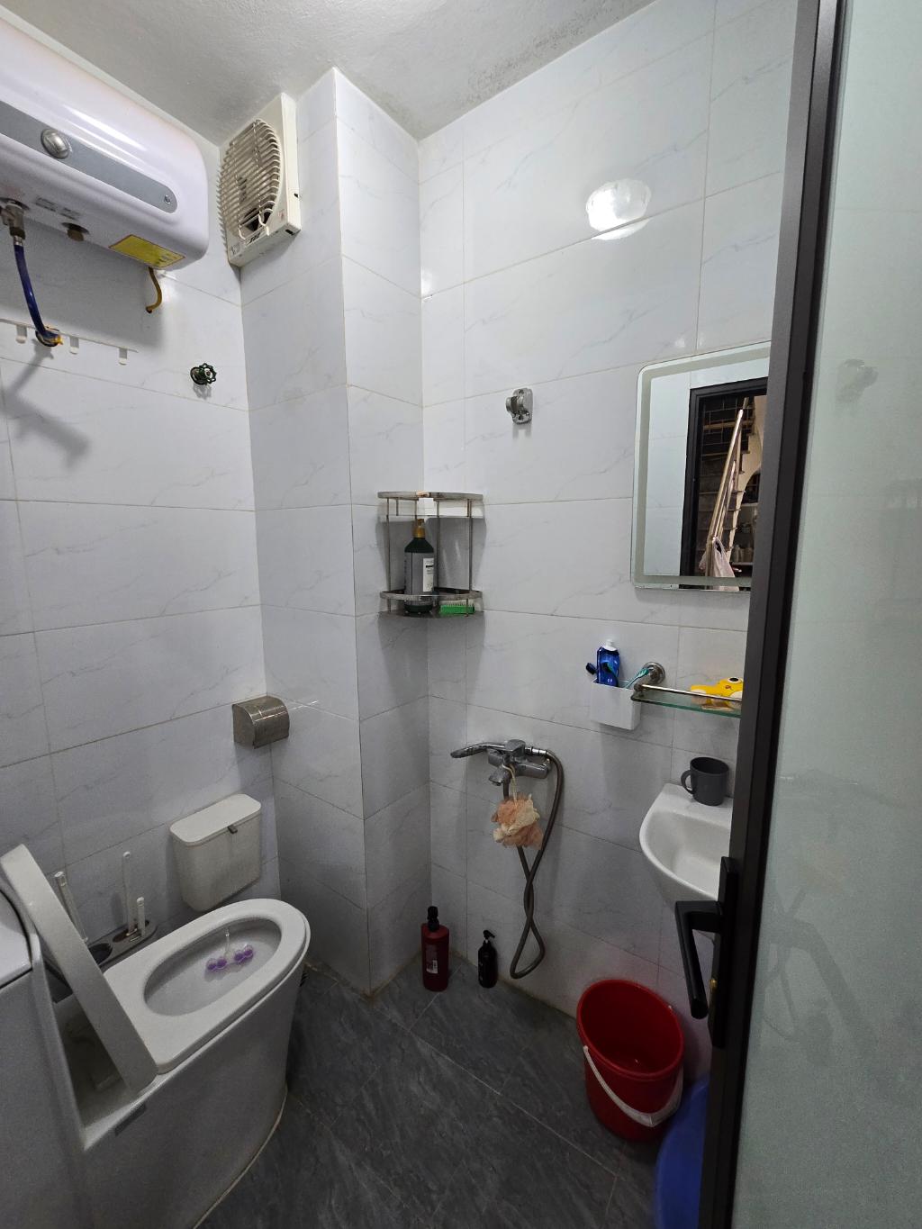 Bán nhà Phú Thượng Ace nào qtam lhe e Duy 0368681546