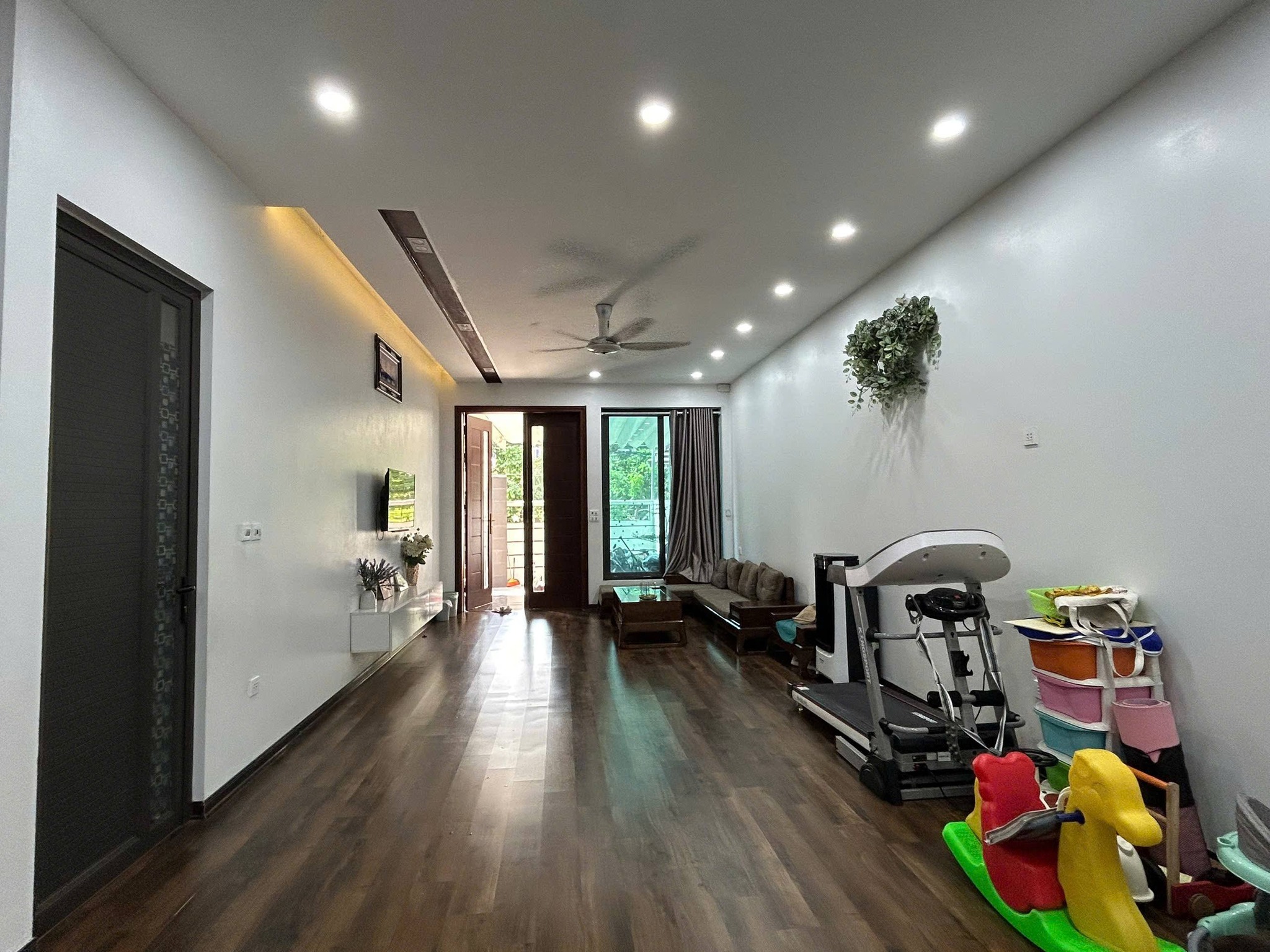 BÁN NHÀ YÊN NGHĨA DT:40M2/5 TẦNG,GIÁ:6,6 TỶ