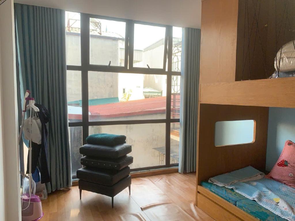 Nhà đẹp – vị trí ngon – giá mềm hơn kỳ vọng! 5 tầng, thiết kế hiện đại, khu Tây Hồ đan