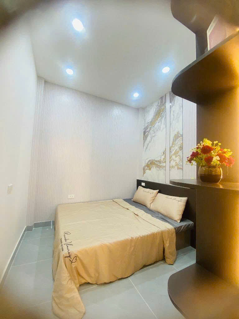 Nhà Quang Trung, Gò Vấp. FUll nội thất cao cấp, 2 tầng, 3pn,2wc. Giá chỉ 4.38 tỷ còn TL