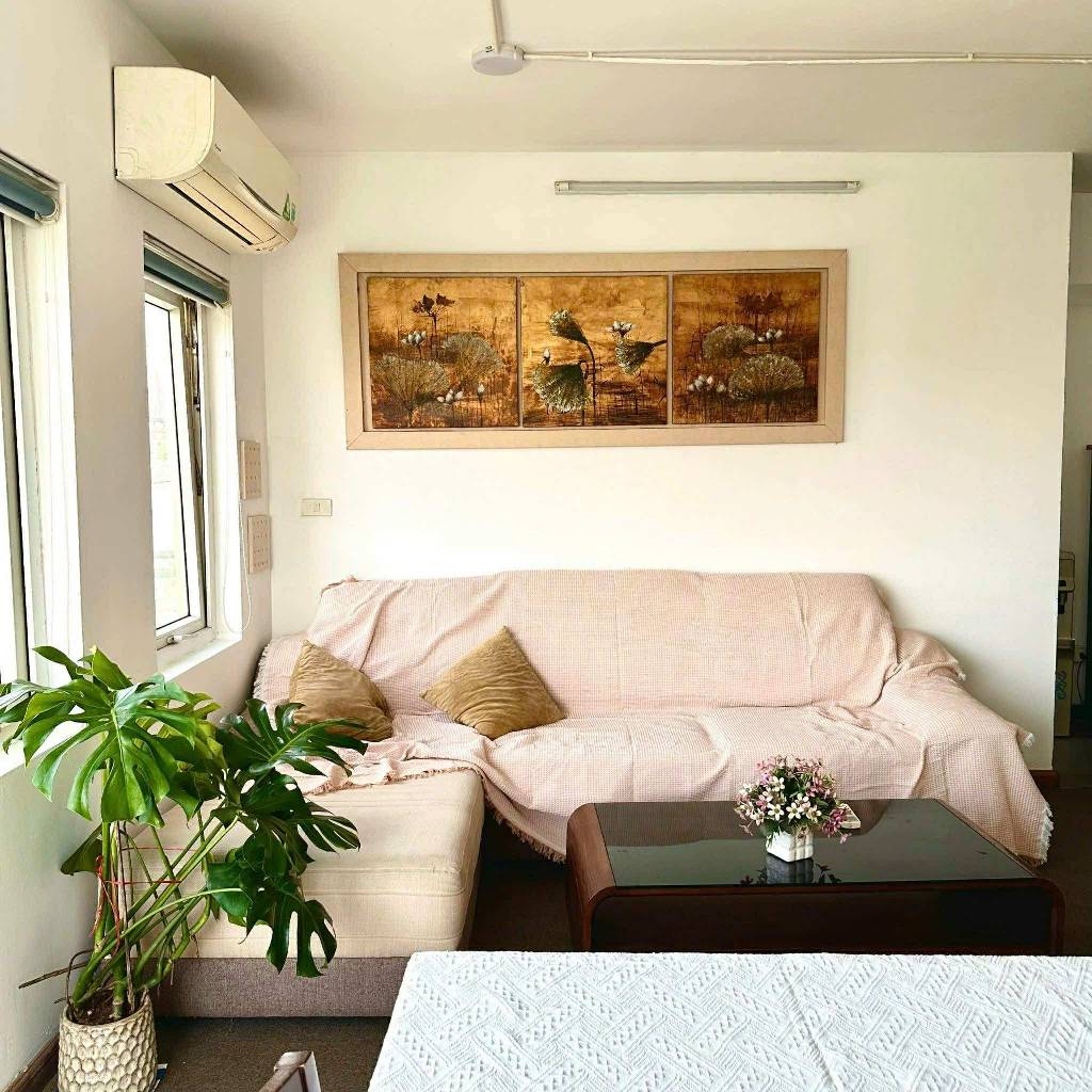 Nhà mặt phố Tô Ngọc Vân 100, 8 t ầng, mặt tiền 8m